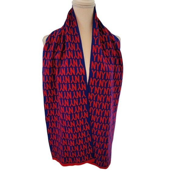 New York NY Knit Scarf Blue Red 64x10 Acrylic - Picture 1 of 4